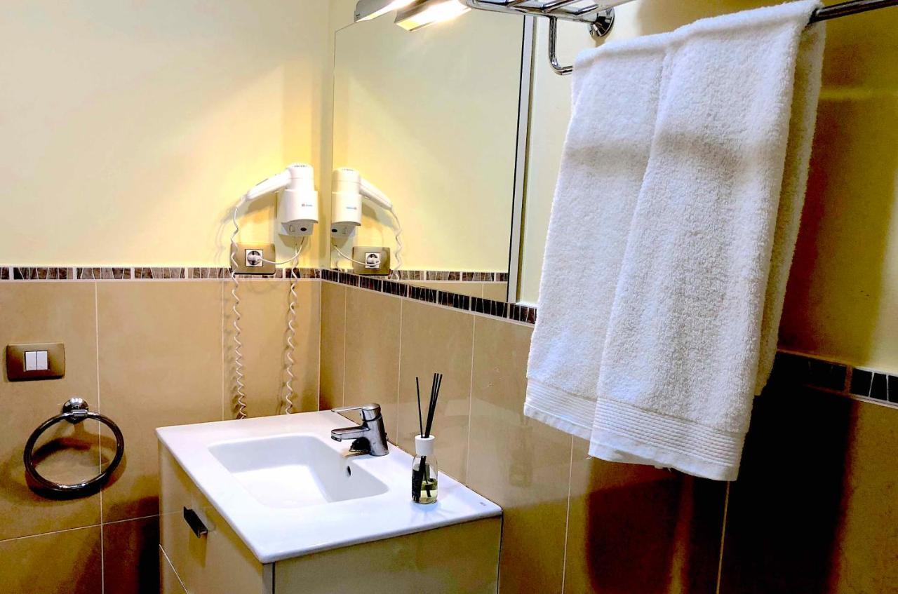 Apartamentos La Puntilla Mogan Puerto De Mogan Luaran gambar